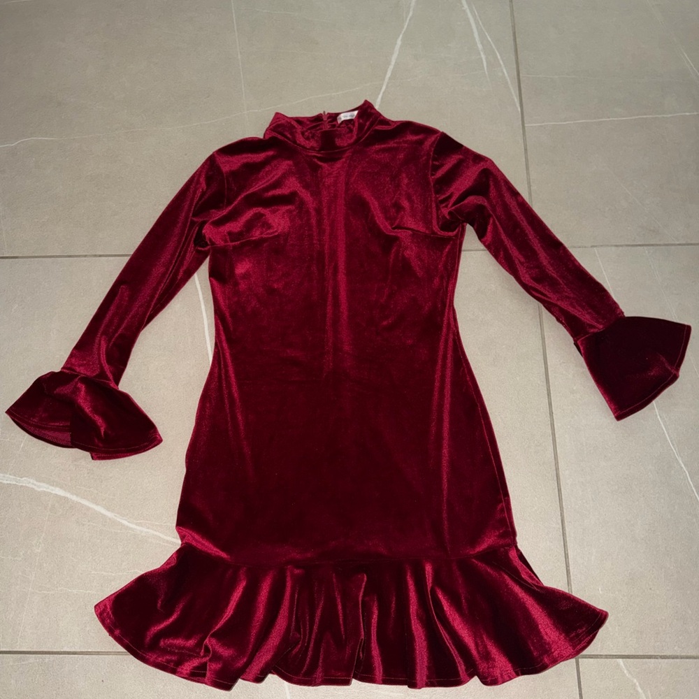 Elegant Long Sleeve Red Dress